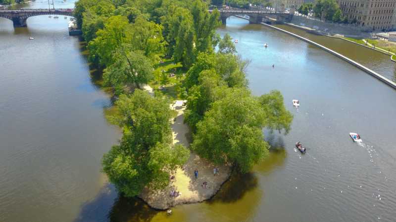 Strelec island